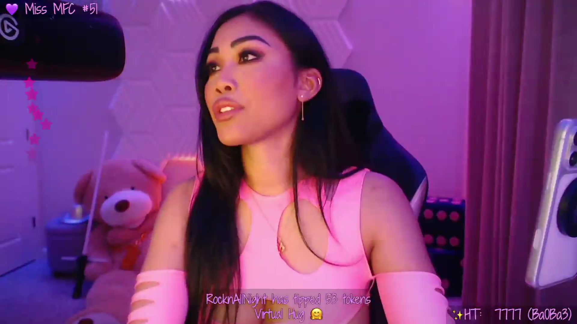 Gallery image thumbnail from SinCityVEE's myfreecams stream on, 08/18/2026, 08:13 image 5 of 20