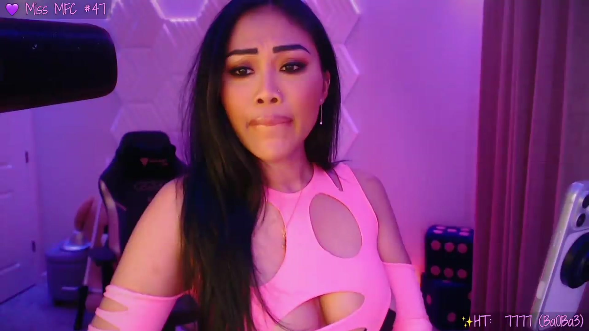 Gallery image thumbnail from SinCityVEE's myfreecams stream on, 08/18/2026, 08:13 image 15 of 20