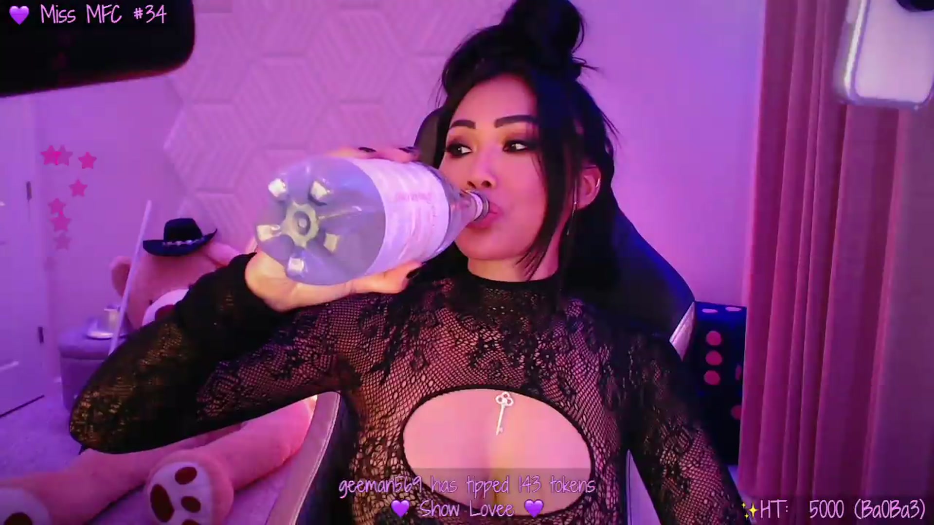 Gallery image thumbnail from SinCityVEE's myfreecams stream on, 08/22/2026, 07:21 image 14 of 20