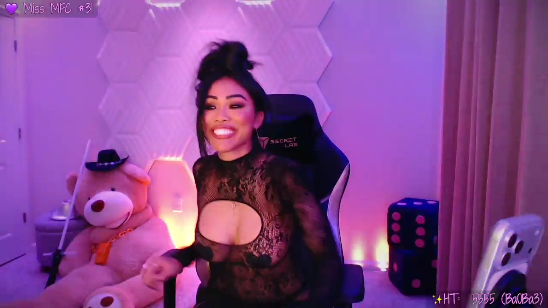 Gallery image thumbnail from SinCityVEE's myfreecams stream on, 08/22/2026, 07:21 image 18 of 20