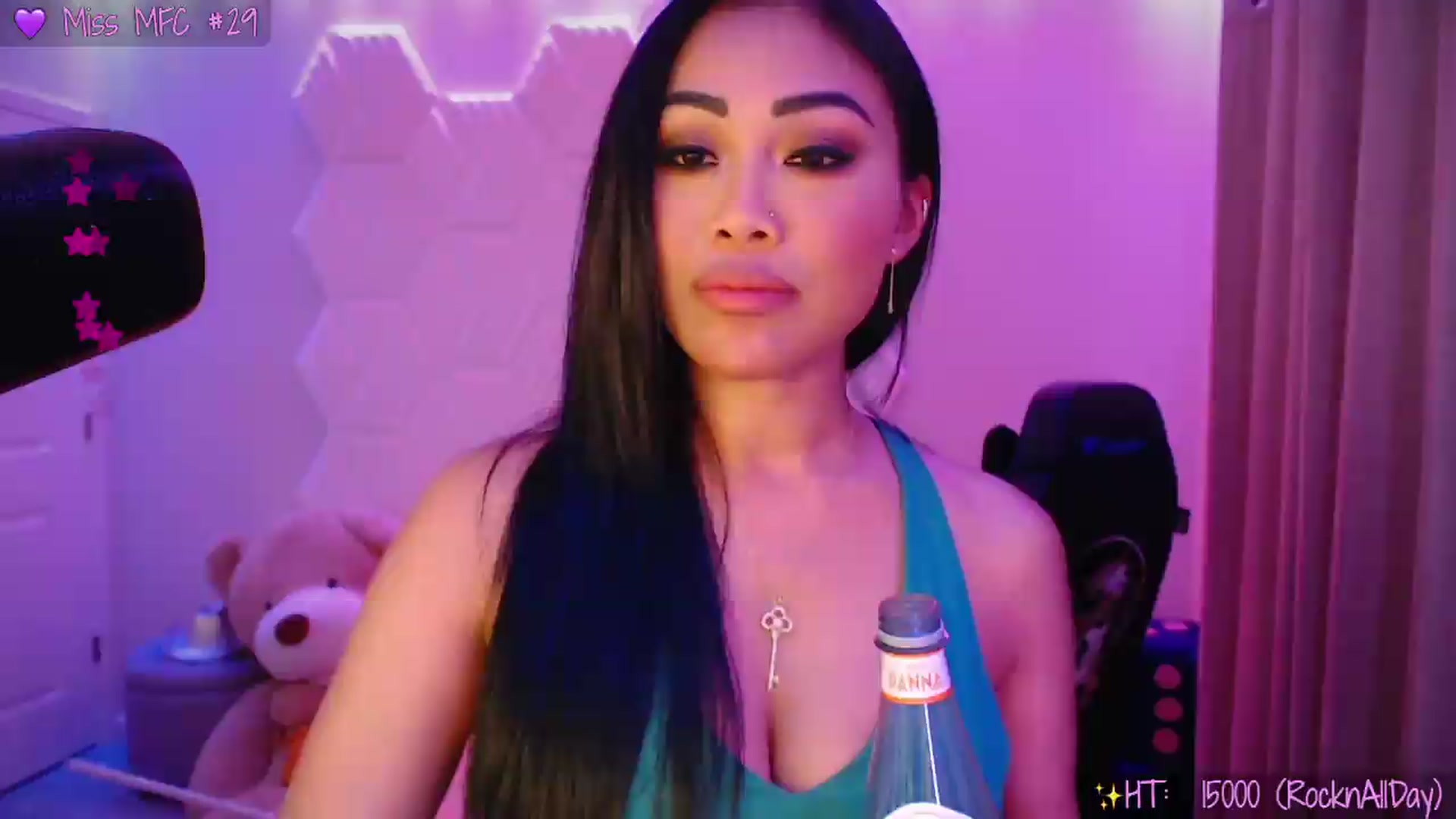 Gallery image thumbnail from SinCityVEE's myfreecams stream on, 08/25/2026, 07:32 image 18 of 20