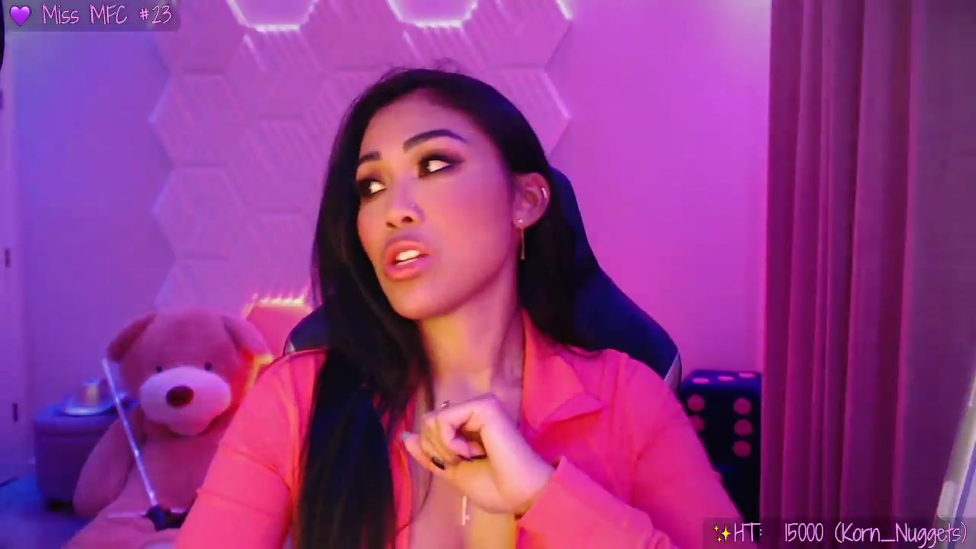 Gallery image thumbnail from SinCityVEE's myfreecams stream on, 08/27/2026, 10:30 image 16 of 20