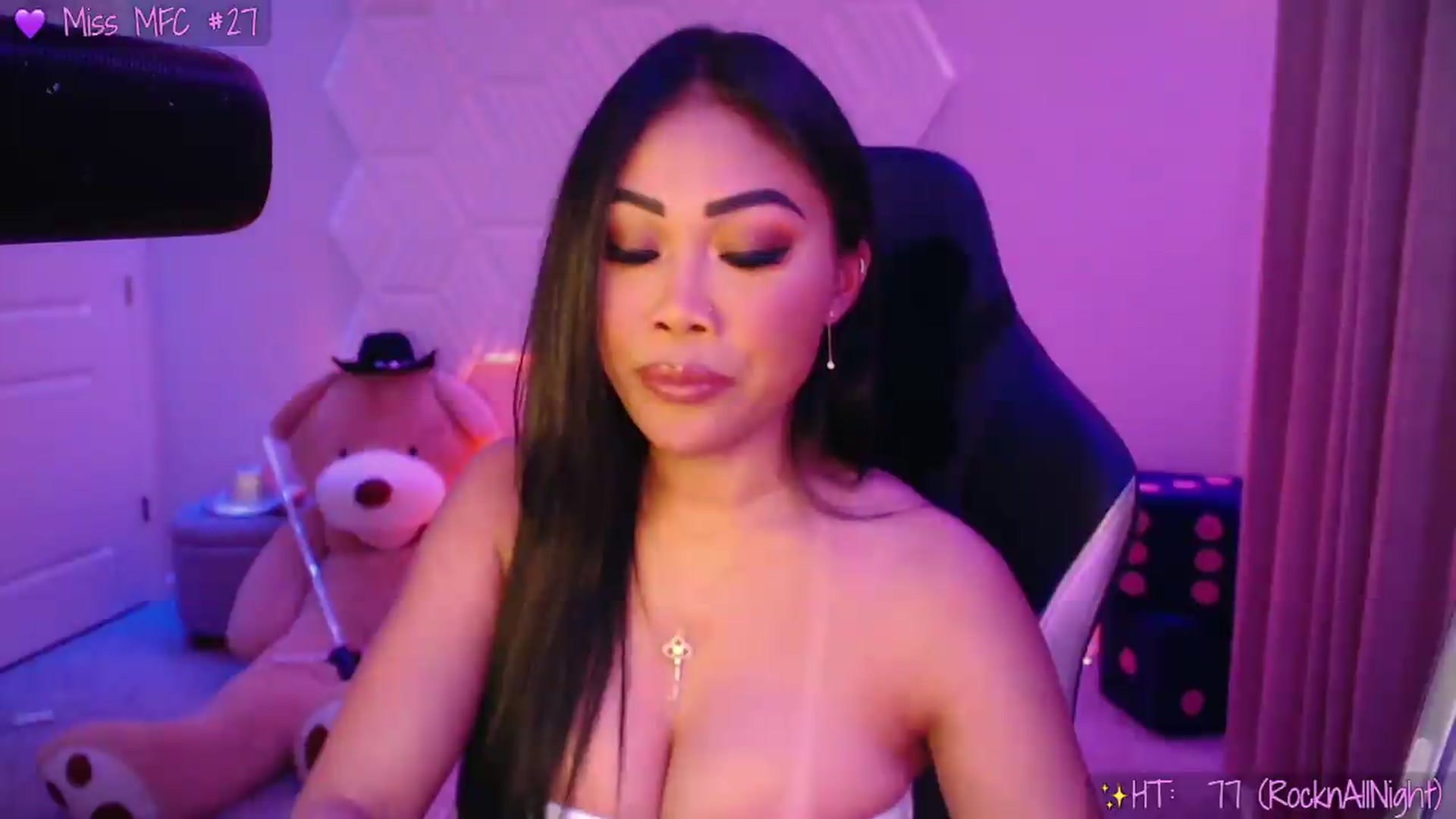 Gallery image thumbnail from SinCityVEE's myfreecams stream on, 08/29/2026, 08:36 image 2 of 20