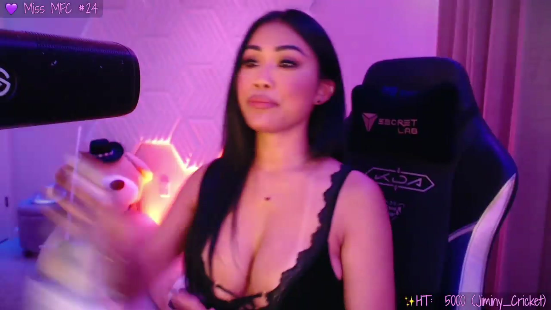 Gallery image thumbnail from SinCityVEE's myfreecams stream on, 08/31/2026, 09:58 image 14 of 20