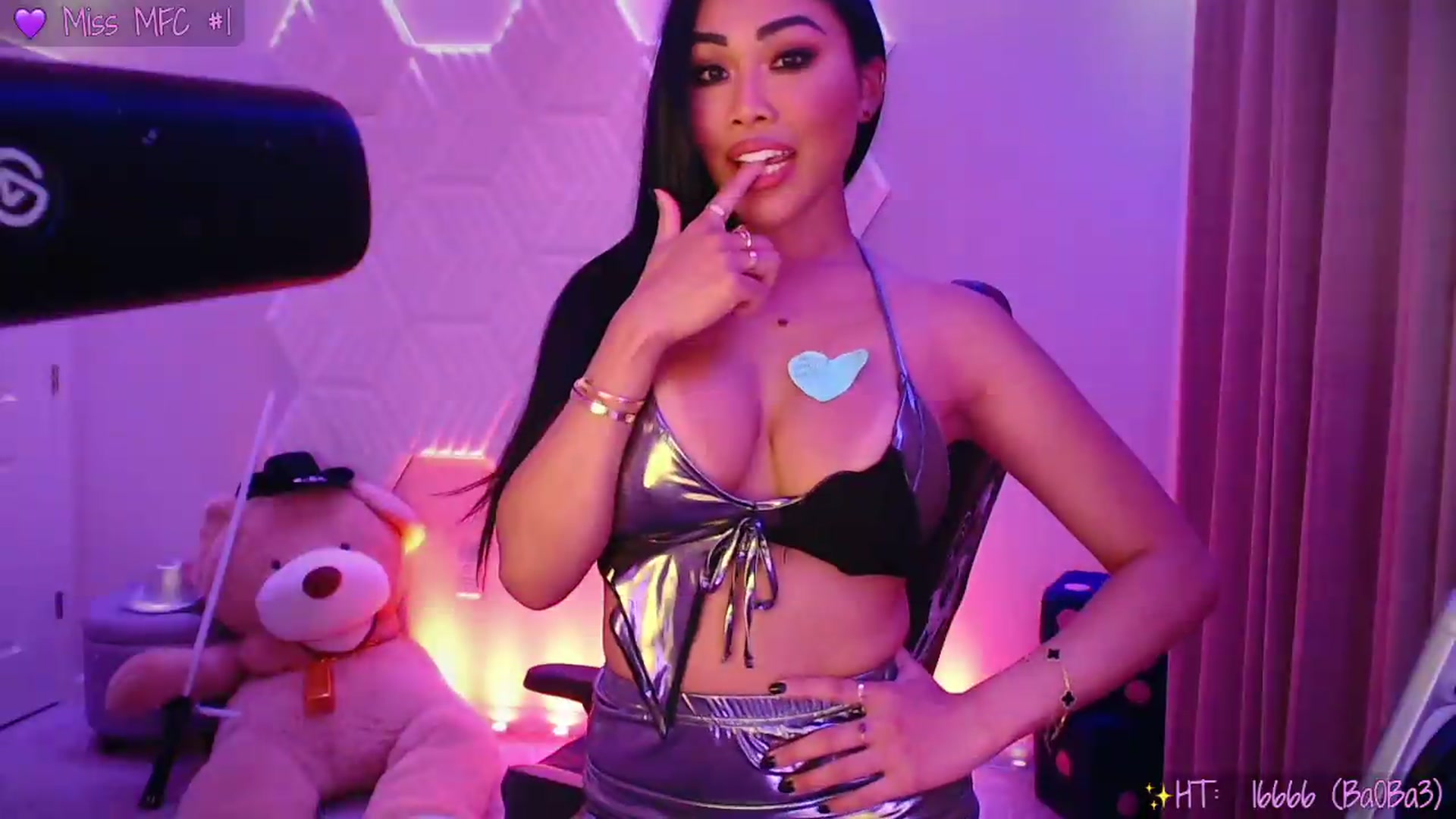 Gallery image thumbnail from SinCityVEE's myfreecams stream on, 09/01/2026, 10:21 image 19 of 20