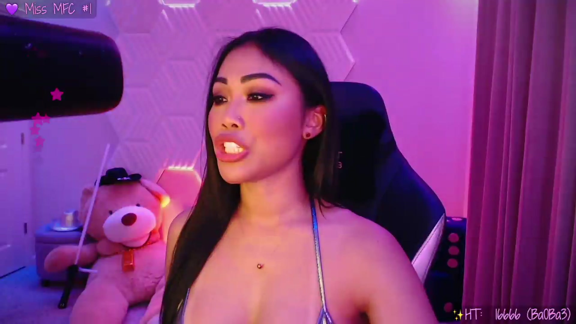 Gallery image thumbnail from SinCityVEE's myfreecams stream on, 09/01/2026, 10:21 image 7 of 20