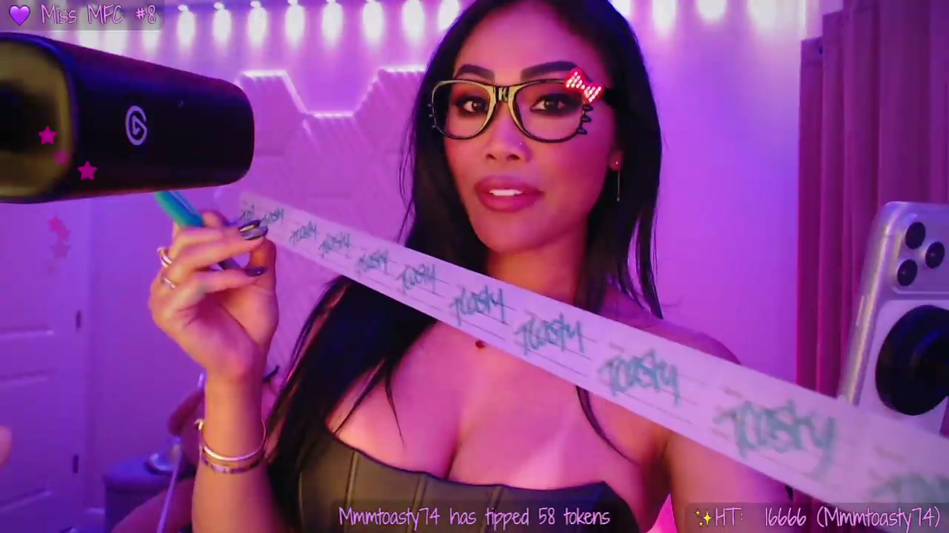 Gallery image thumbnail from SinCityVEE's myfreecams stream on, 09/09/2026, 08:10 image 8 of 20