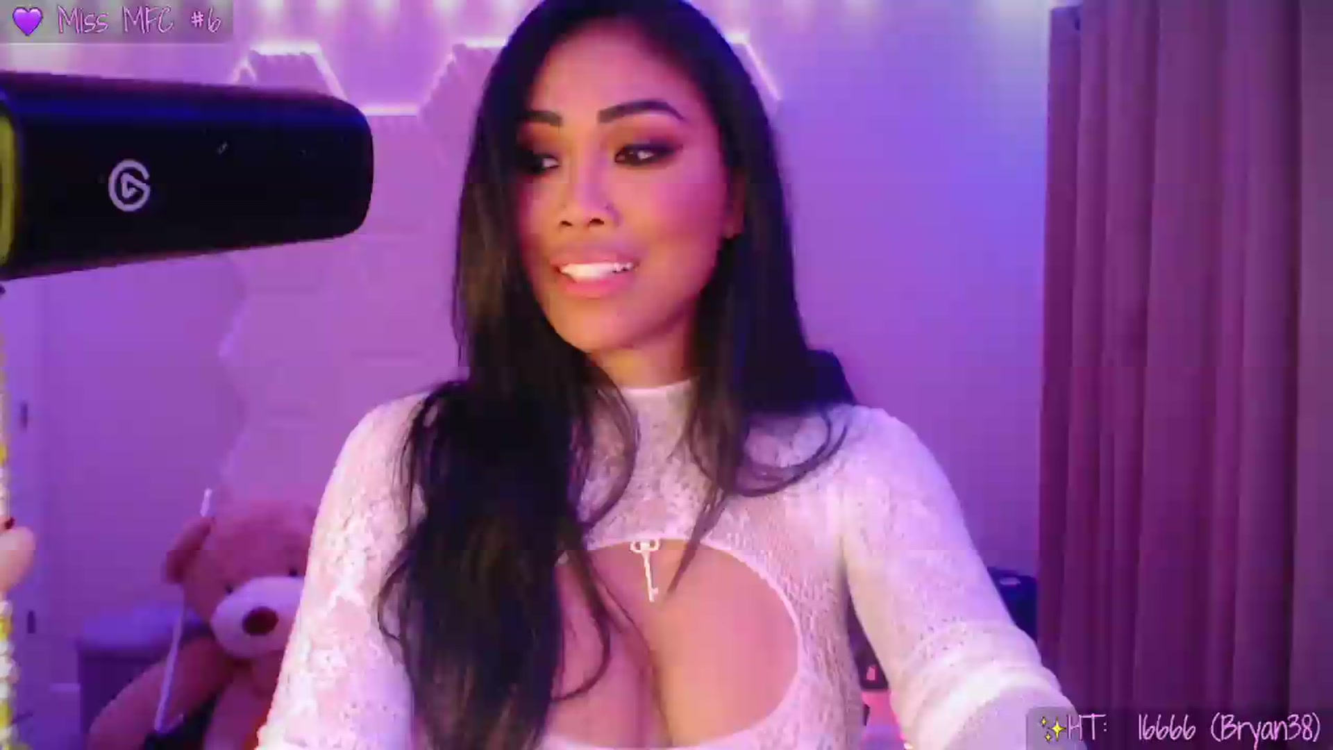 Gallery image thumbnail from SinCityVEE's myfreecams stream on, 09/10/2026, 10:16 image 8 of 20