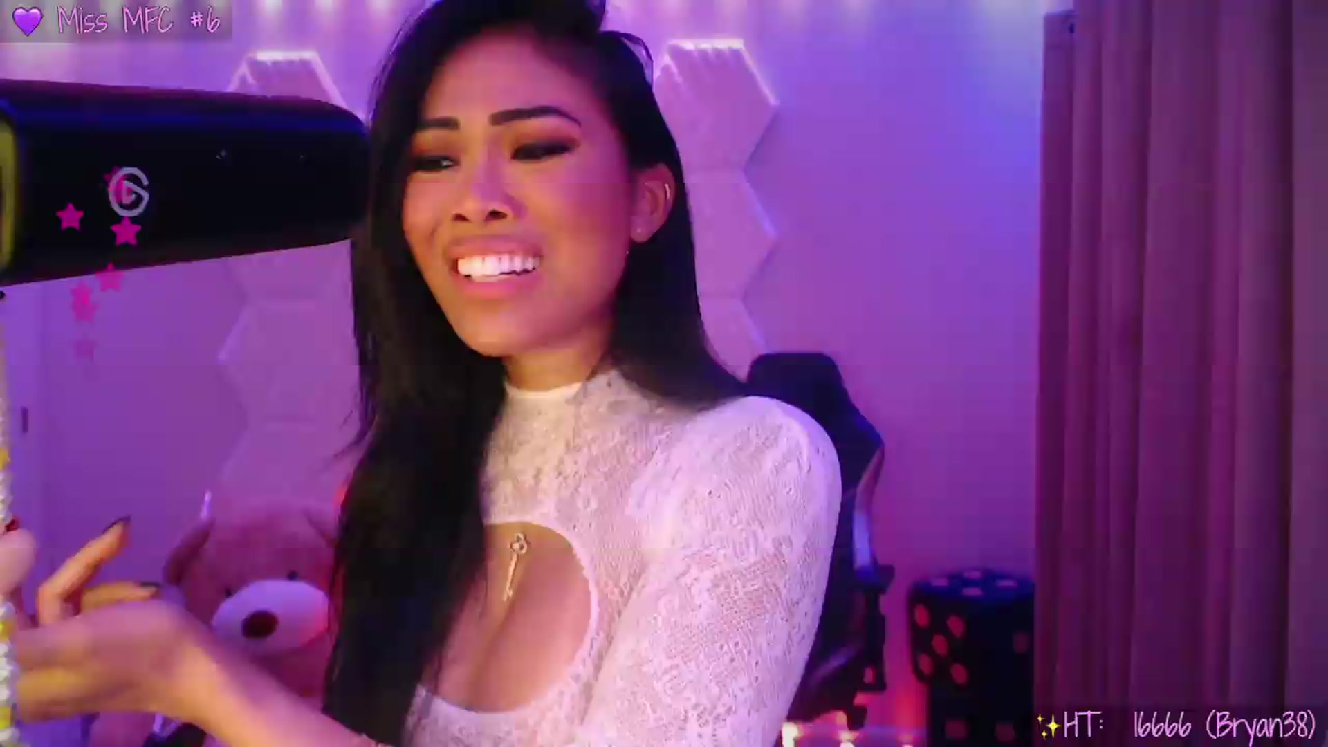 Gallery image thumbnail from SinCityVEE's myfreecams stream on, 09/10/2026, 10:16 image 4 of 20