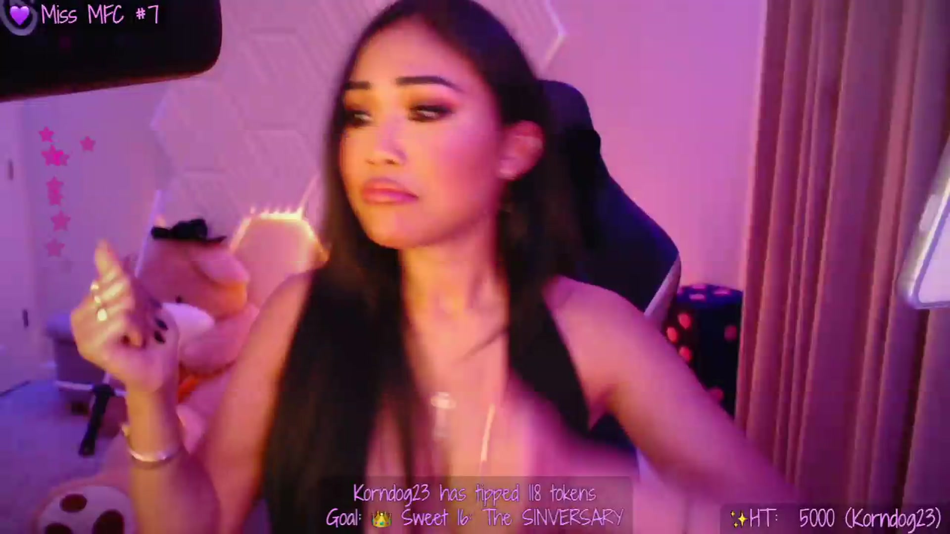 Gallery image thumbnail from SinCityVEE's myfreecams stream on, 09/12/2026, 07:16 image 11 of 20
