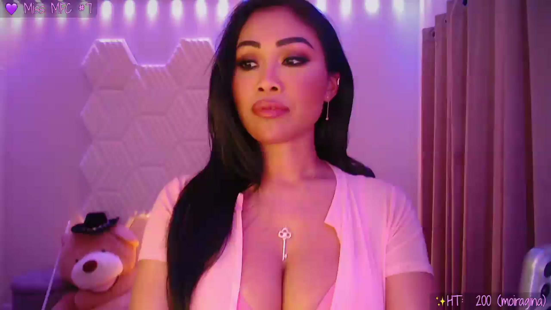 Gallery image thumbnail from SinCityVEE's myfreecams stream on, 09/14/2026, 08:36 image 3 of 20
