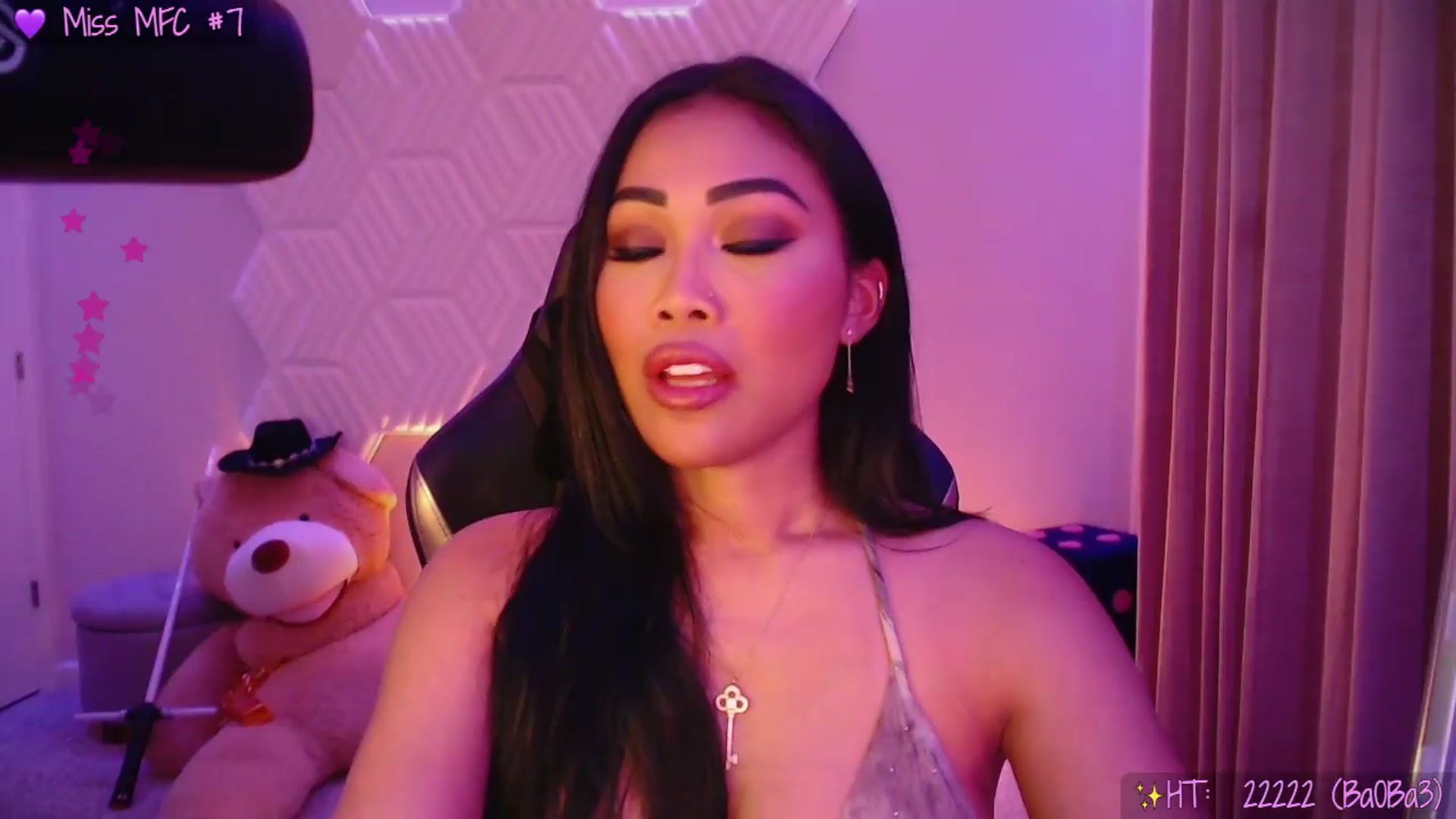 Gallery image thumbnail from SinCityVEE's myfreecams stream on, 09/16/2026, 09:09 image 8 of 20