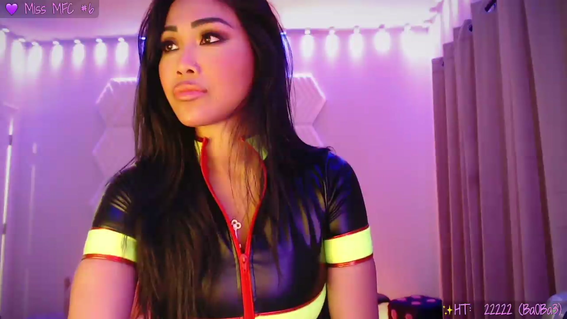 Gallery image thumbnail from SinCityVEE's myfreecams stream on, 09/16/2026, 12:45 image 13 of 20
