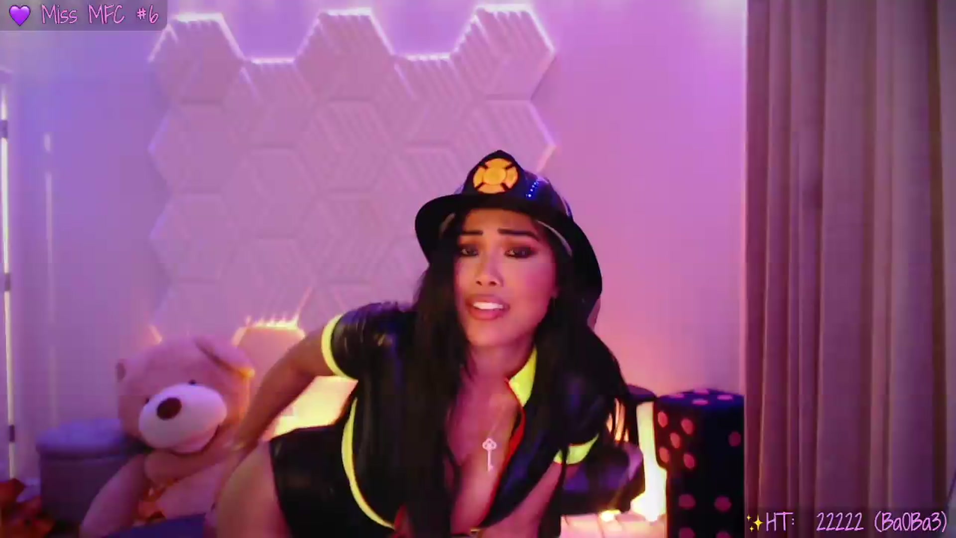 Gallery image thumbnail from SinCityVEE's myfreecams stream on, 09/16/2026, 12:45 image 8 of 20