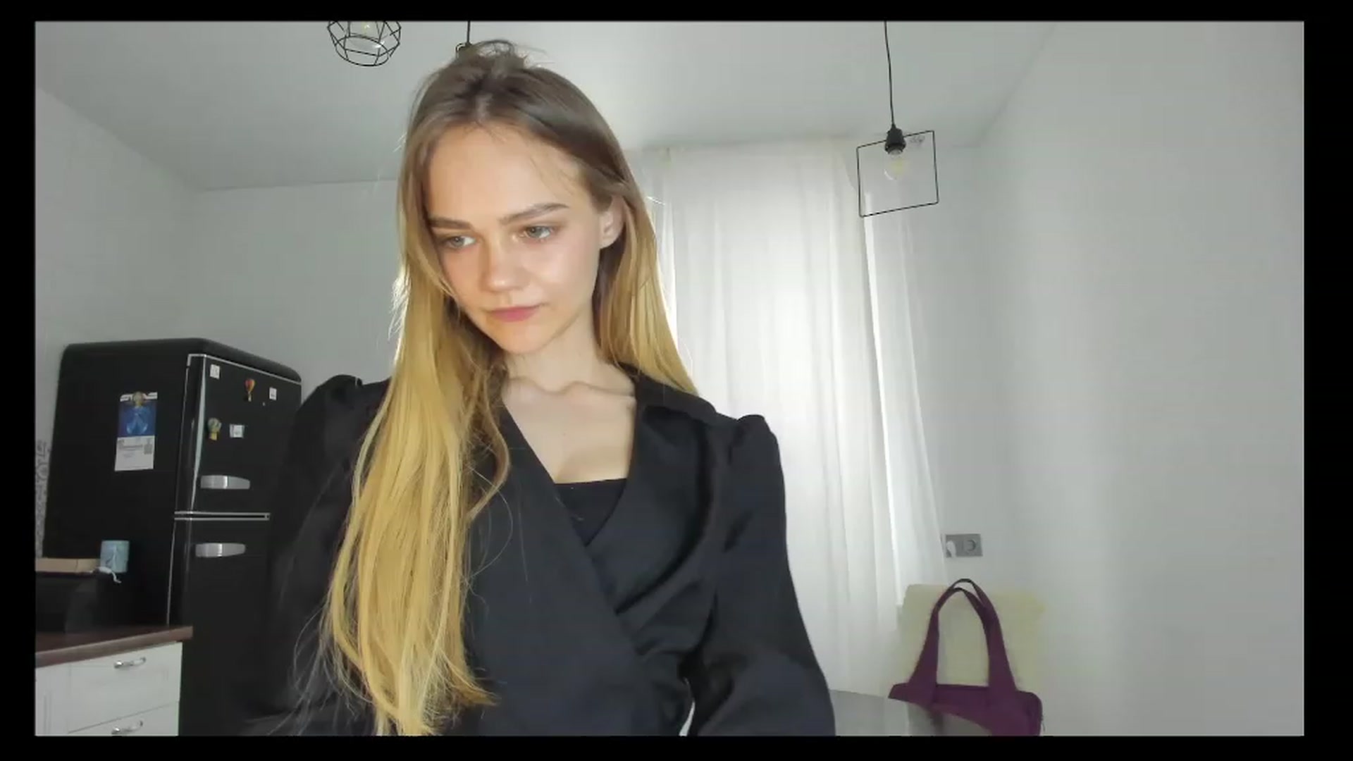 Gallery image thumbnail from SincereSin's myfreecams stream on, 03/26/2023, 12:45 image 10 of 20