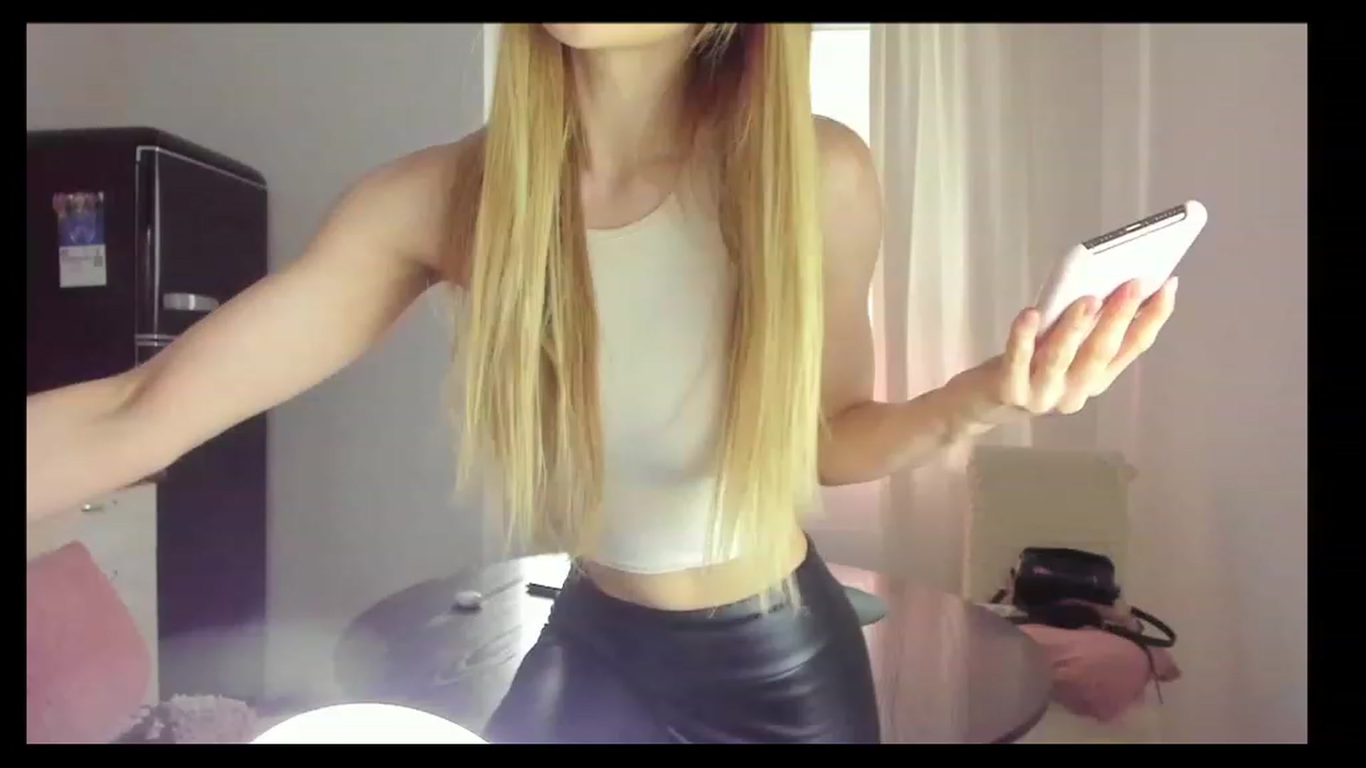 Gallery image thumbnail from SincereSin's myfreecams stream on, 04/05/2023, 14:03 image 1 of 20
