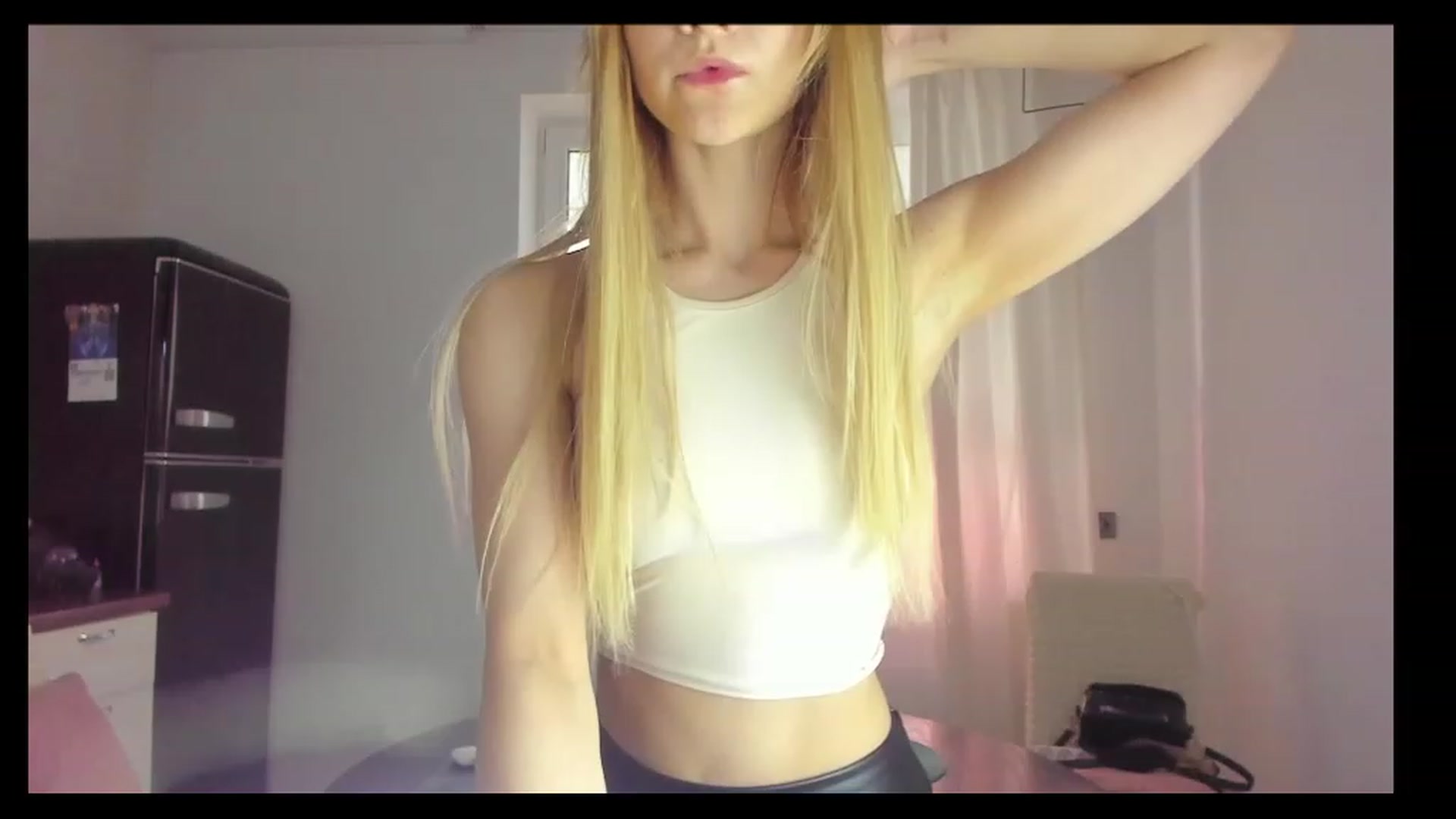 Gallery image thumbnail from SincereSin's myfreecams stream on, 04/05/2023, 14:03 image 19 of 20