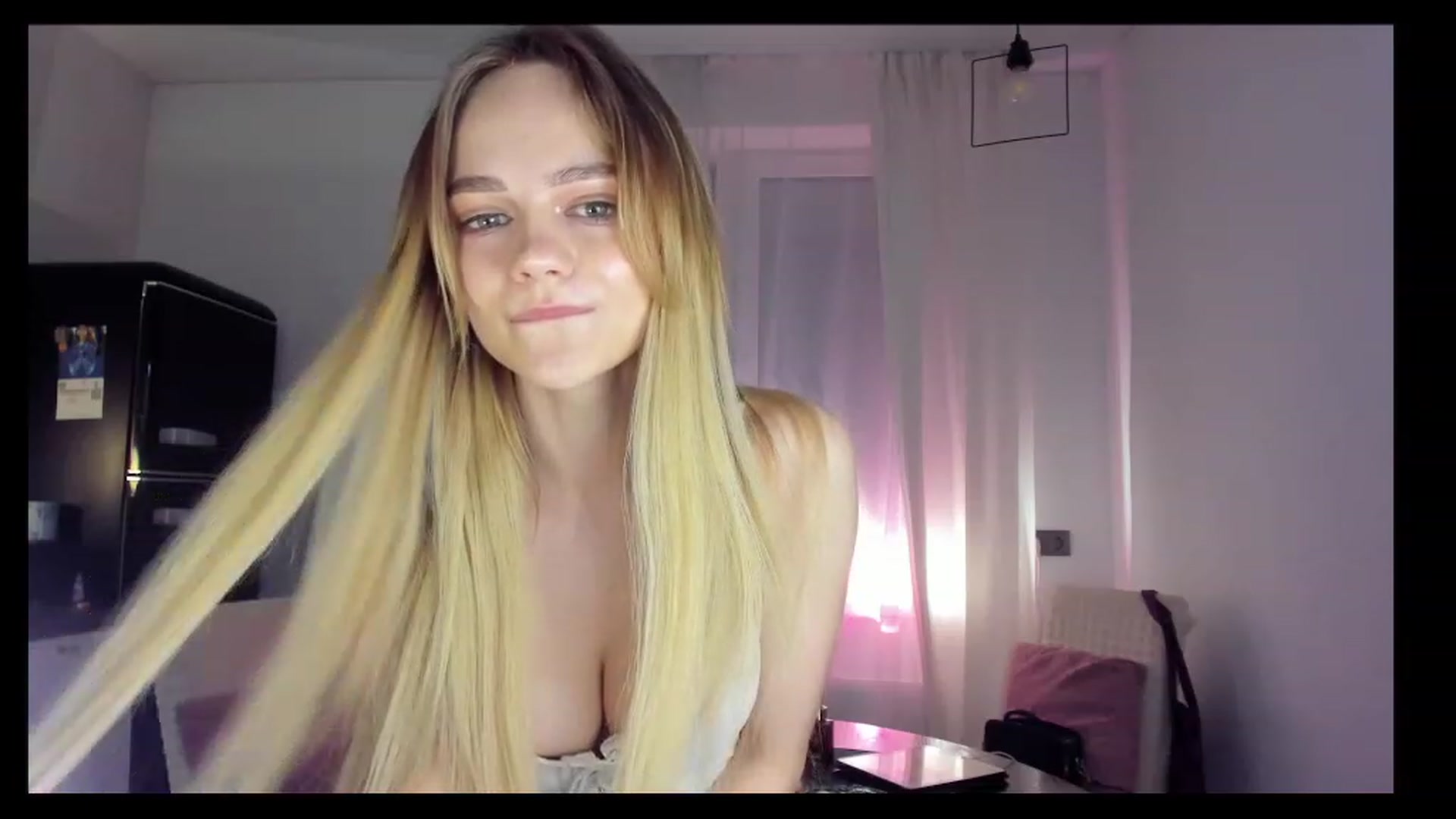 Gallery image thumbnail from SincereSin's myfreecams stream on, 04/06/2023, 23:57 image 15 of 20