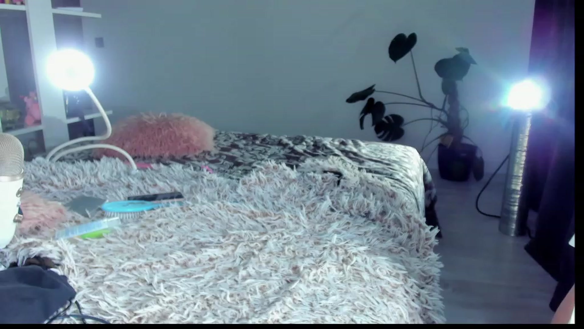 Gallery image thumbnail from SincereSin's myfreecams stream on, 04/23/2023, 19:50 image 4 of 20