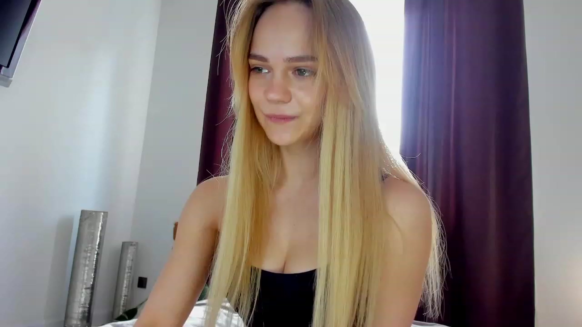 Gallery image thumbnail from SincereSin's myfreecams stream on, 05/23/2023, 15:29 image 13 of 20