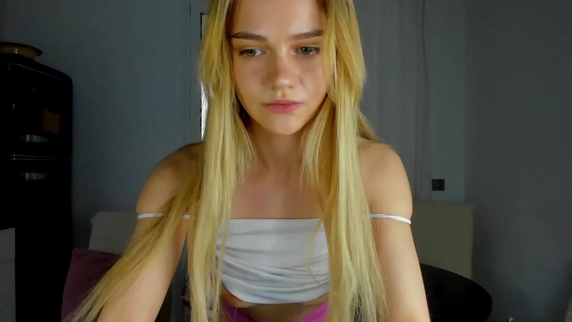 Gallery image thumbnail from SincereSin's myfreecams stream on, 05/25/2023, 19:19 image 5 of 20