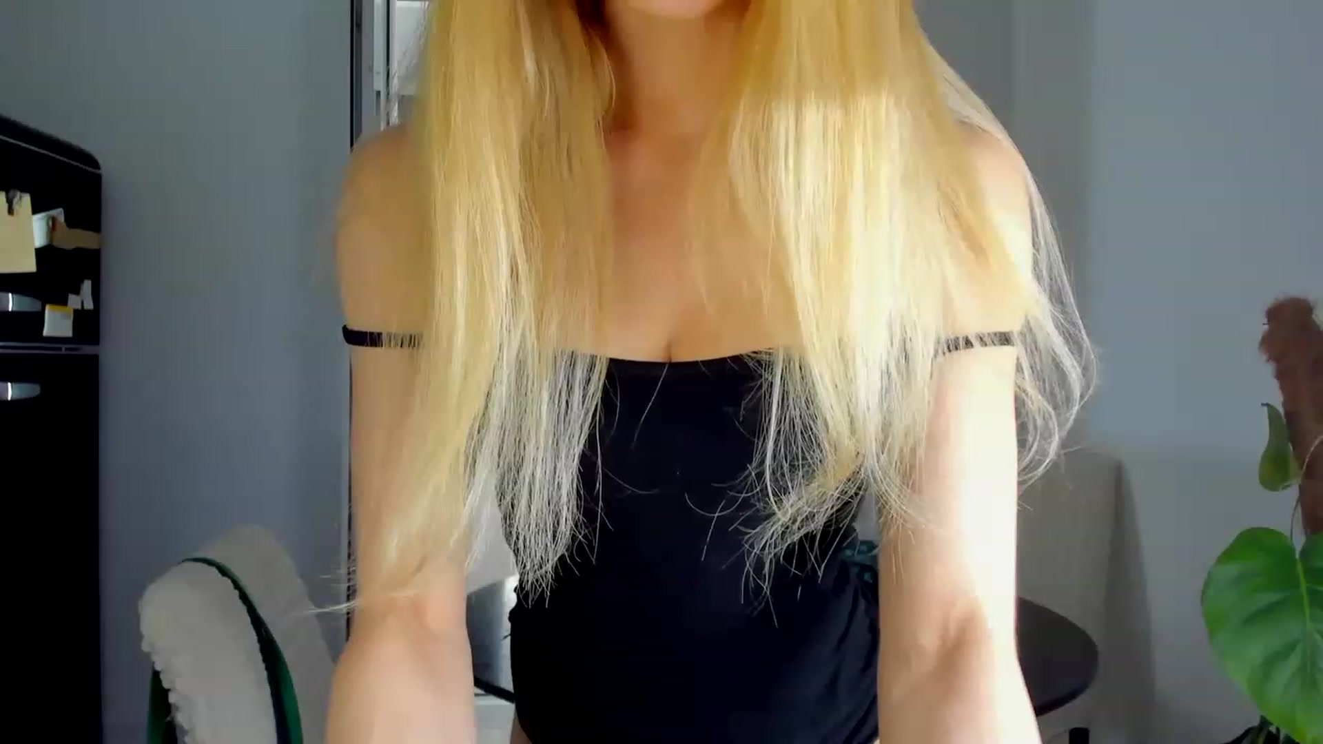 Gallery image thumbnail from SincereSin's myfreecams stream on, 06/09/2023, 23:32 image 9 of 20