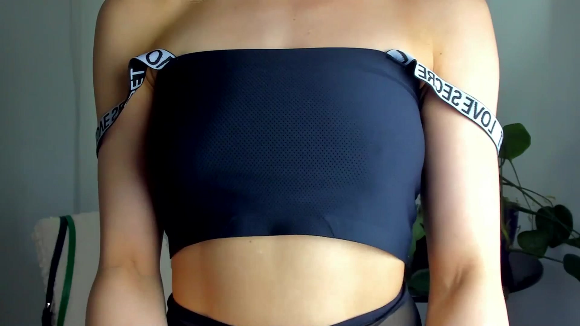 Gallery image thumbnail from SincereSin's myfreecams stream on, 07/02/2023, 20:00 image 19 of 20