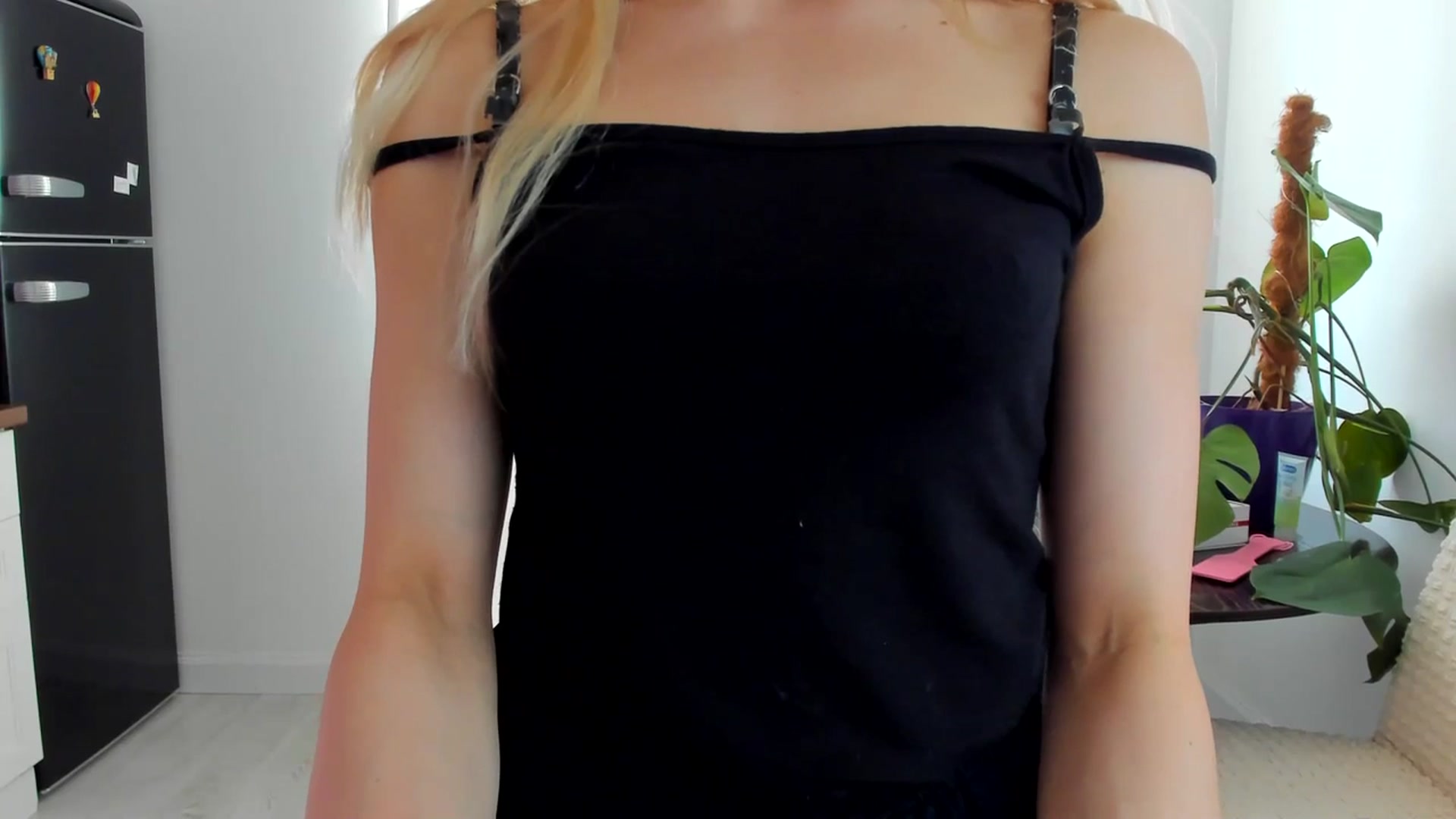 Gallery image thumbnail from SincereSin's myfreecams stream on, 07/20/2023, 13:26 image 2 of 20
