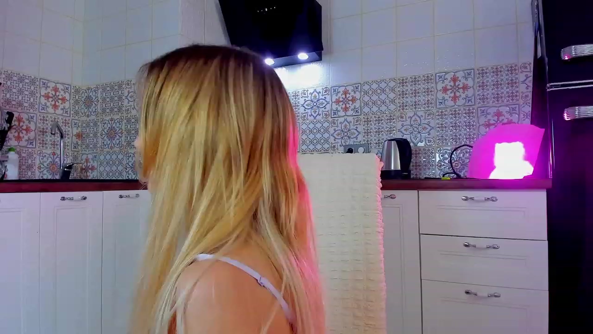 Gallery image thumbnail from SincereSin's myfreecams stream on, 07/26/2023, 16:33 image 19 of 20