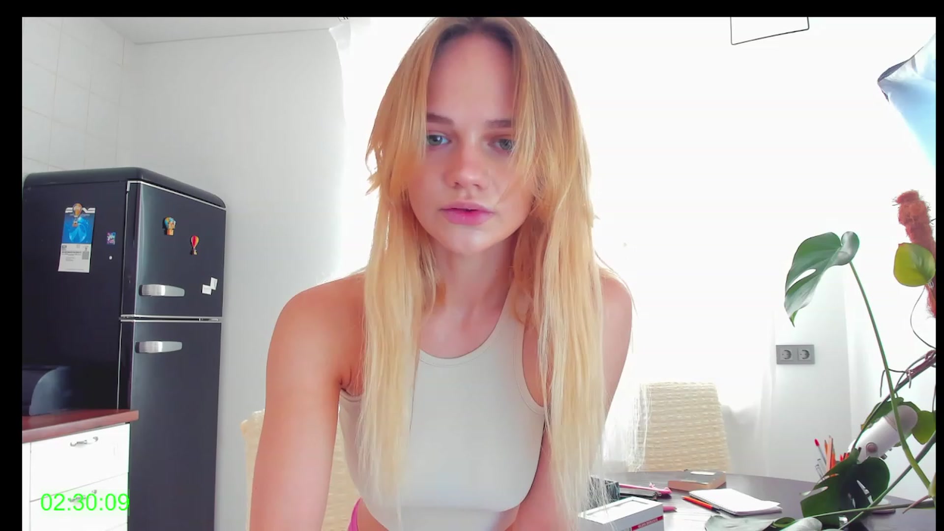 Gallery image thumbnail from SincereSin's myfreecams stream on, 08/04/2023, 14:27 image 5 of 20