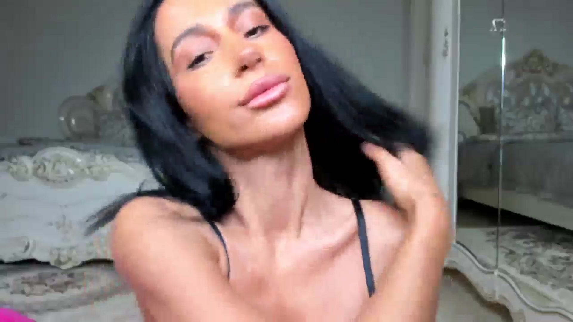 Gallery image thumbnail from SincerelyC's myfreecams stream on, 12/26/2025, 24:14 image 16 of 20
