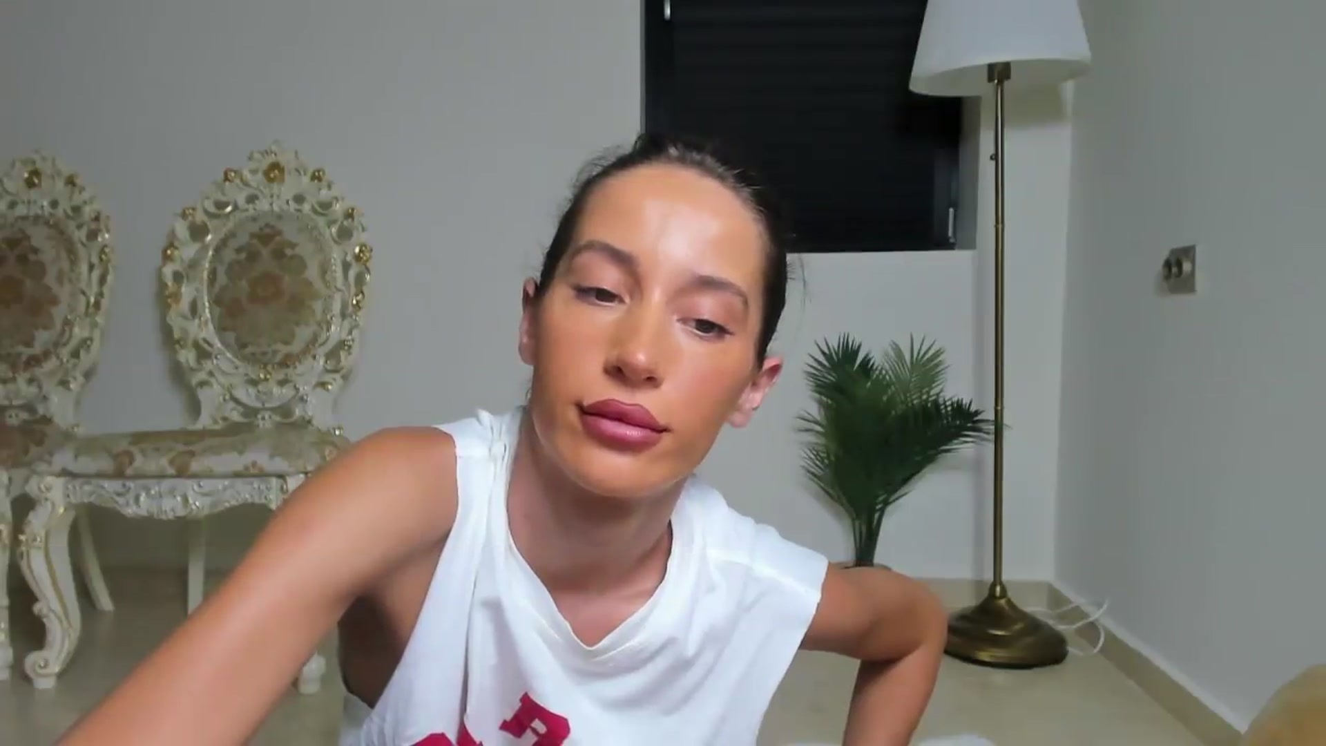 Gallery image thumbnail from SincerelyC's myfreecams stream on, 07/17/2026, 24:02 image 10 of 20