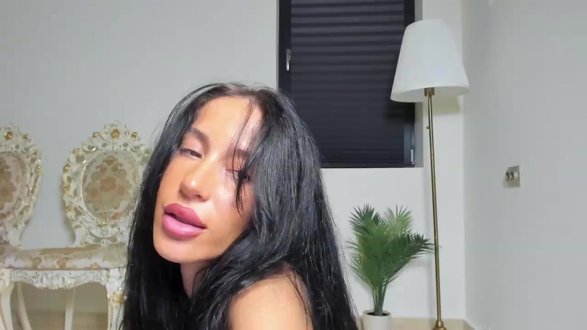 Gallery image thumbnail from SincerelyC's myfreecams stream on, 07/17/2026, 01:52 image 14 of 20