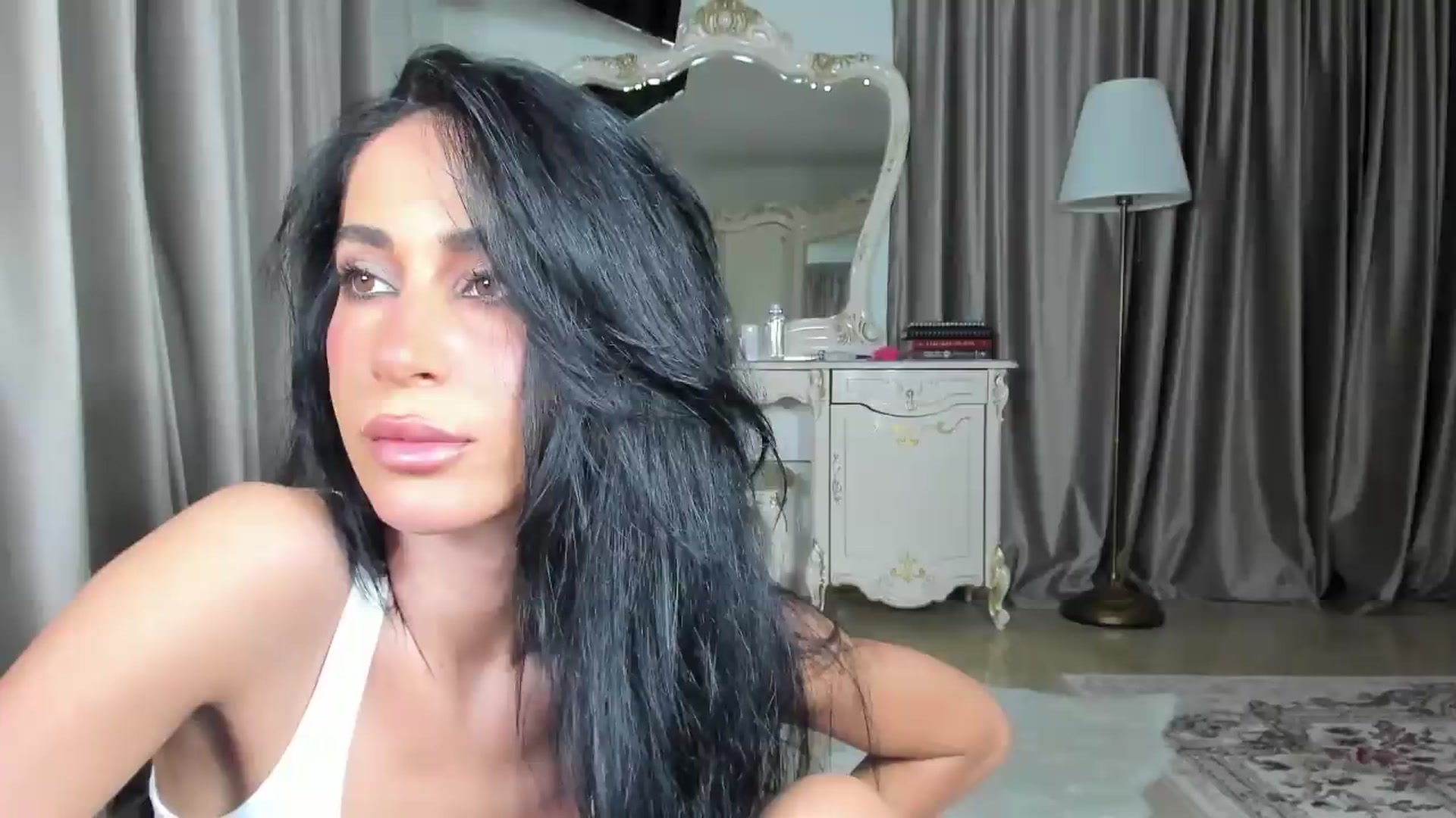 Gallery image thumbnail from SincerelyC's myfreecams stream on, 09/22/2026, 24:01 image 3 of 20