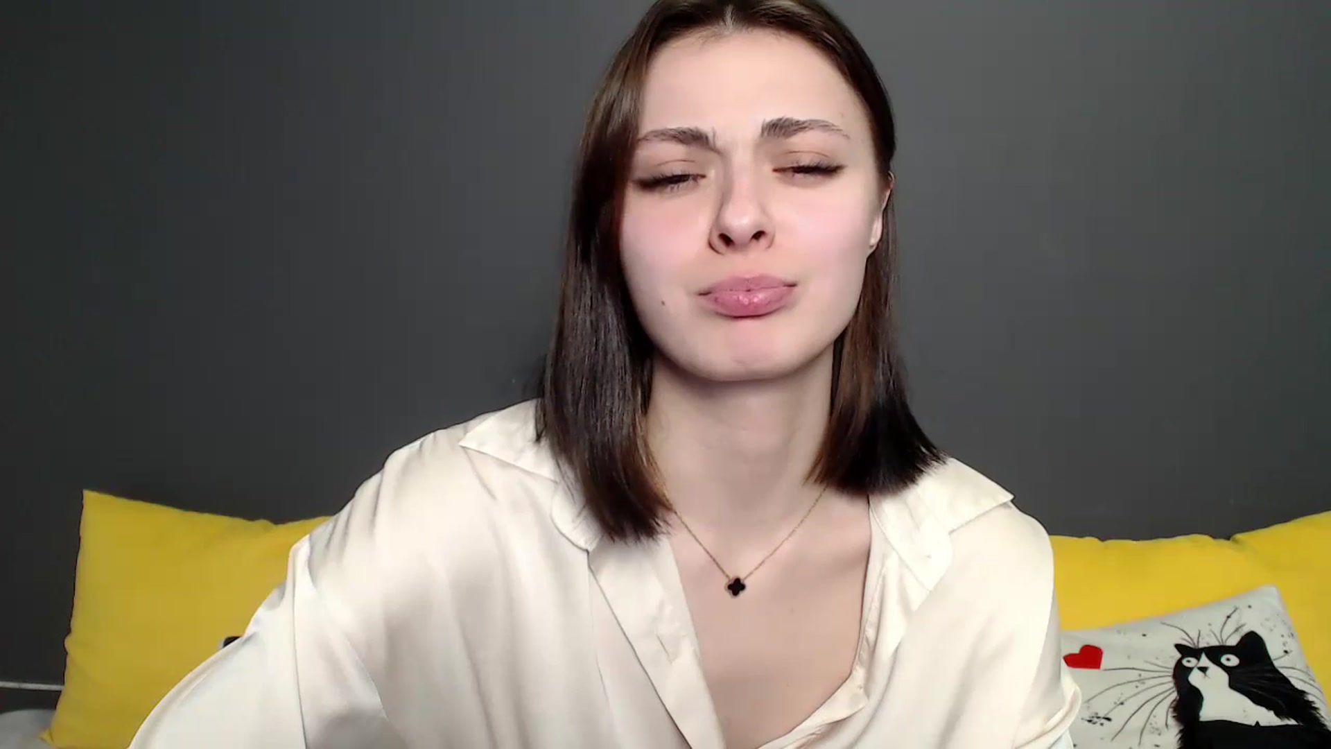 Gallery image thumbnail from SindiCroford's myfreecams stream on, 11/11/2024, 11:26 image 9 of 20