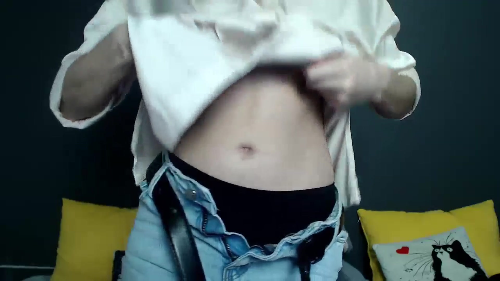 Gallery image thumbnail from SindiCroford's myfreecams stream on, 11/11/2024, 12:17 image 4 of 20