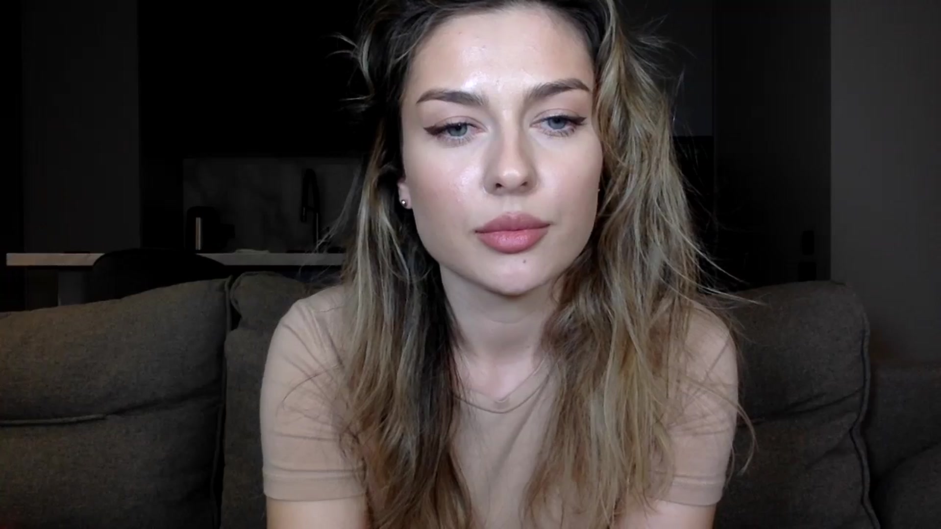 Gallery image thumbnail from SindiMoon's myfreecams stream on, 02/24/2024, 16:35 image 16 of 20