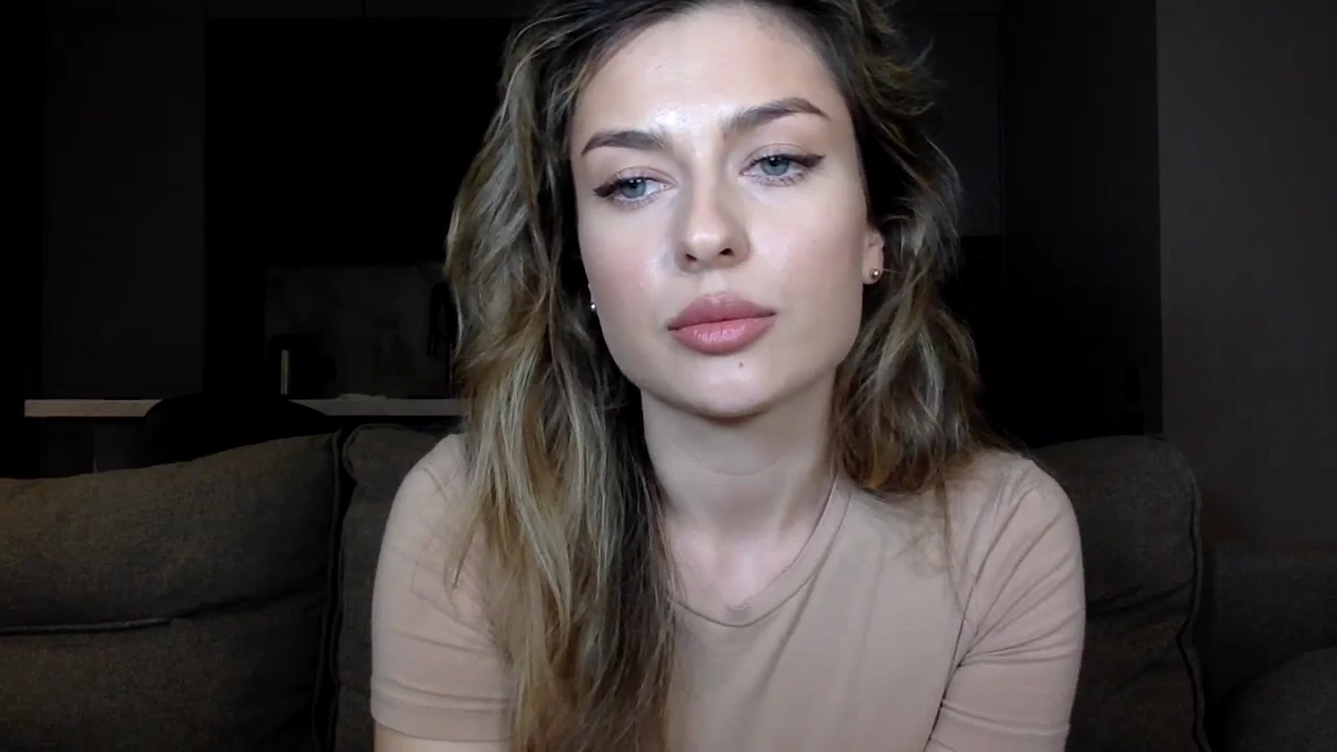 Gallery image thumbnail from SindiMoon's myfreecams stream on, 02/24/2024, 16:35 image 2 of 20