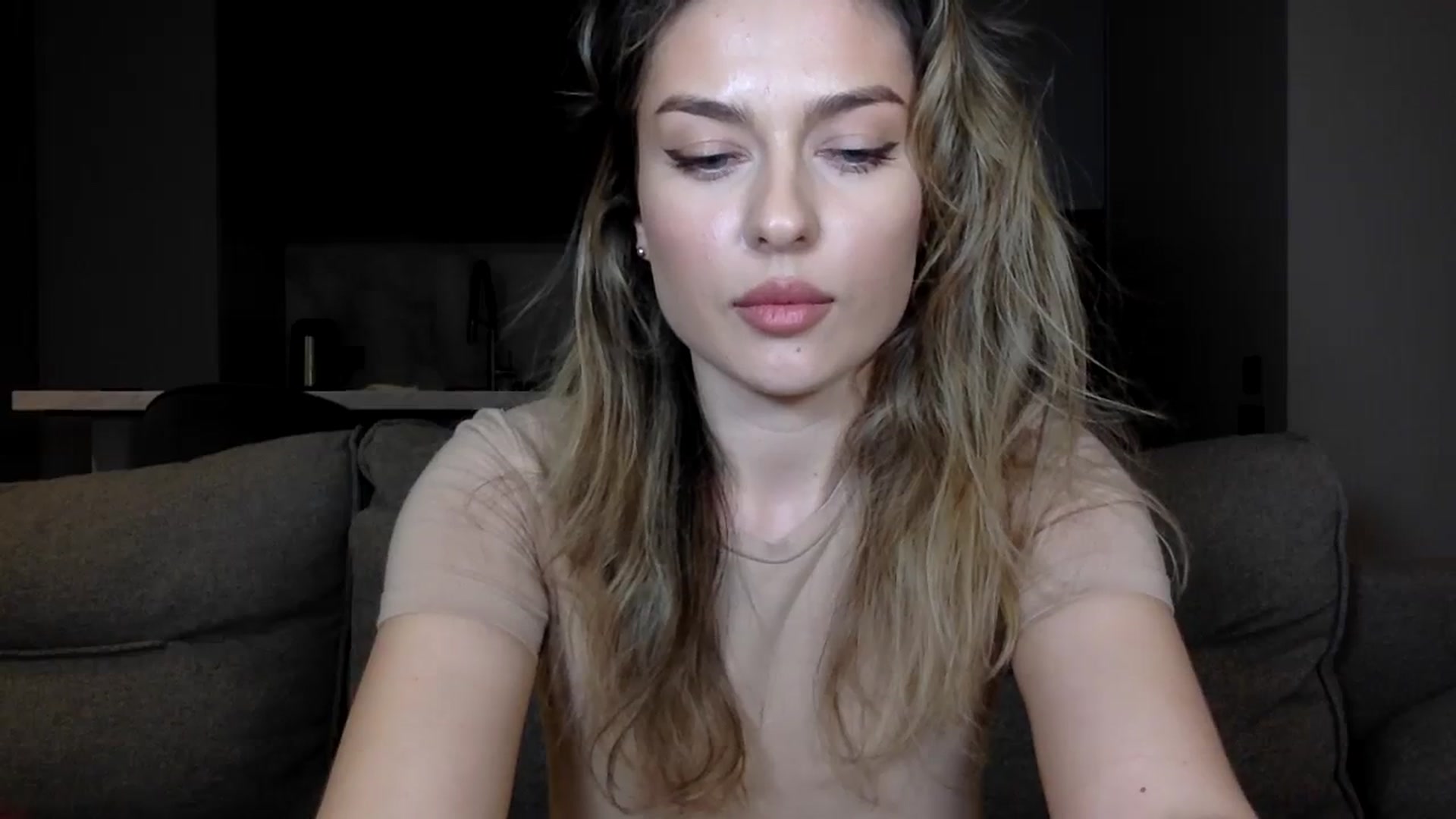 Gallery image thumbnail from SindiMoon's myfreecams stream on, 02/24/2024, 16:35 image 13 of 20