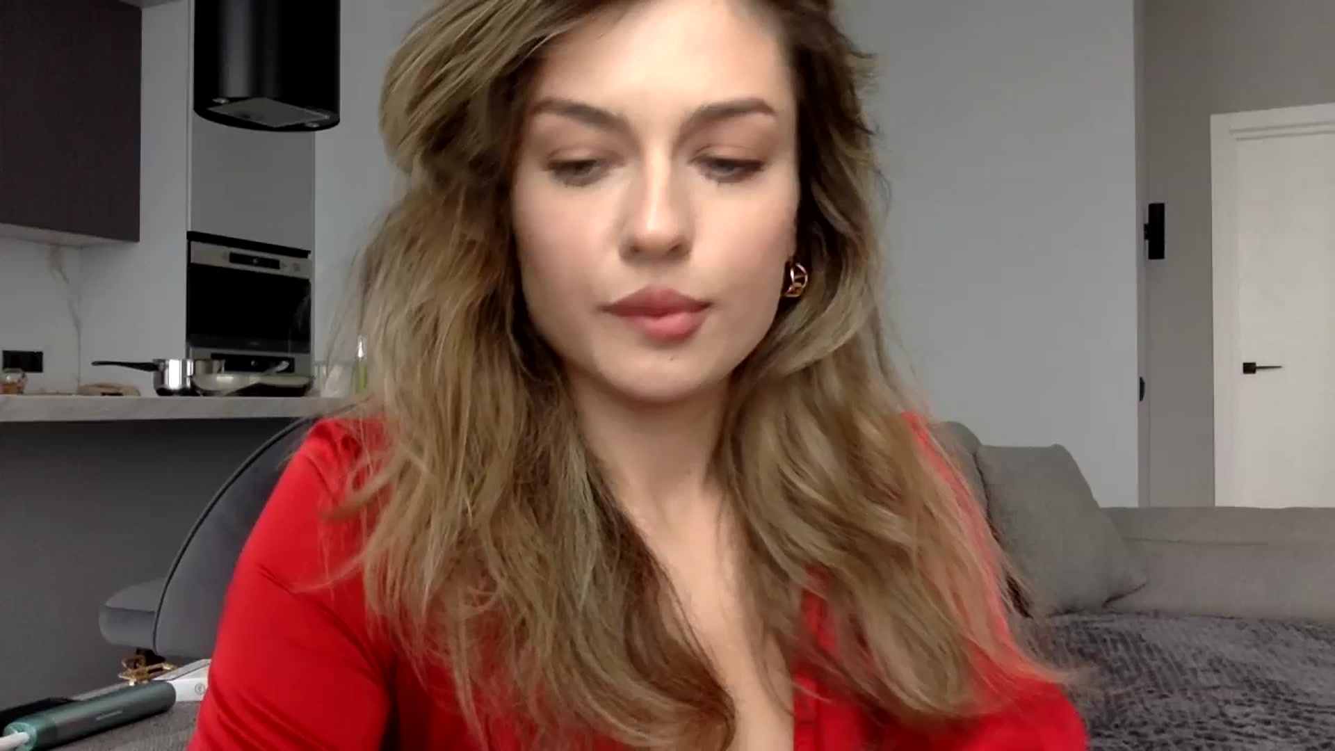 Gallery image thumbnail from SindiMoon's myfreecams stream on, 03/02/2024, 13:02 image 13 of 20