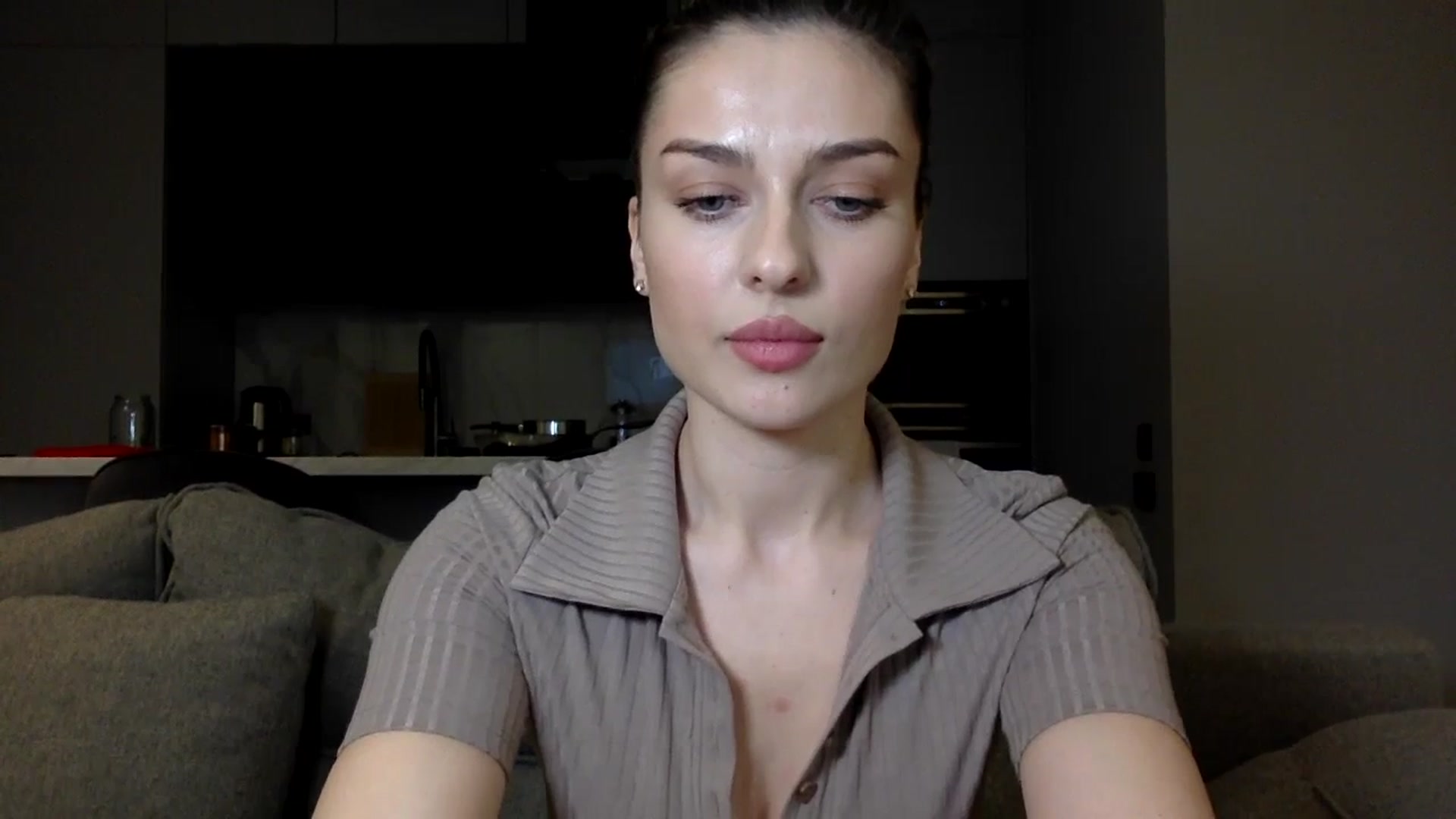 Gallery image thumbnail from SindiMoon's myfreecams stream on, 03/05/2024, 18:07 image 13 of 20