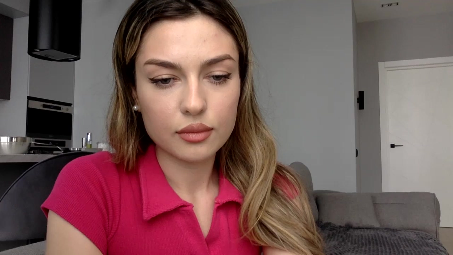 Gallery image thumbnail from SindiMoon's myfreecams stream on, 03/18/2024, 11:41 image 6 of 20
