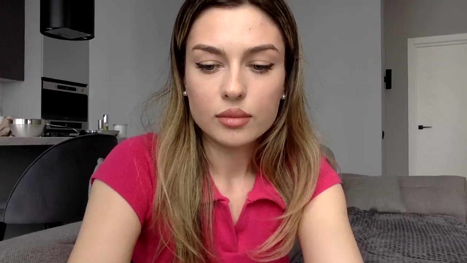 Gallery image thumbnail from SindiMoon's myfreecams stream on, 03/18/2024, 11:41 image 9 of 20