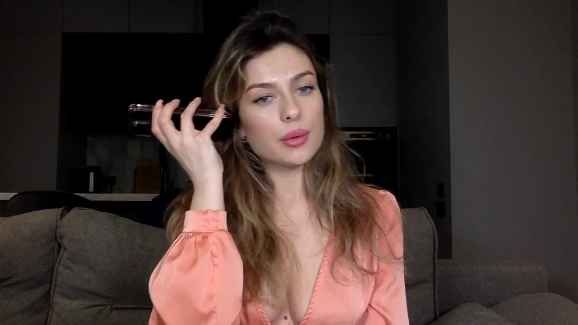 Gallery image thumbnail from SindiMoon's myfreecams stream on, 03/23/2024, 23:23 image 15 of 20