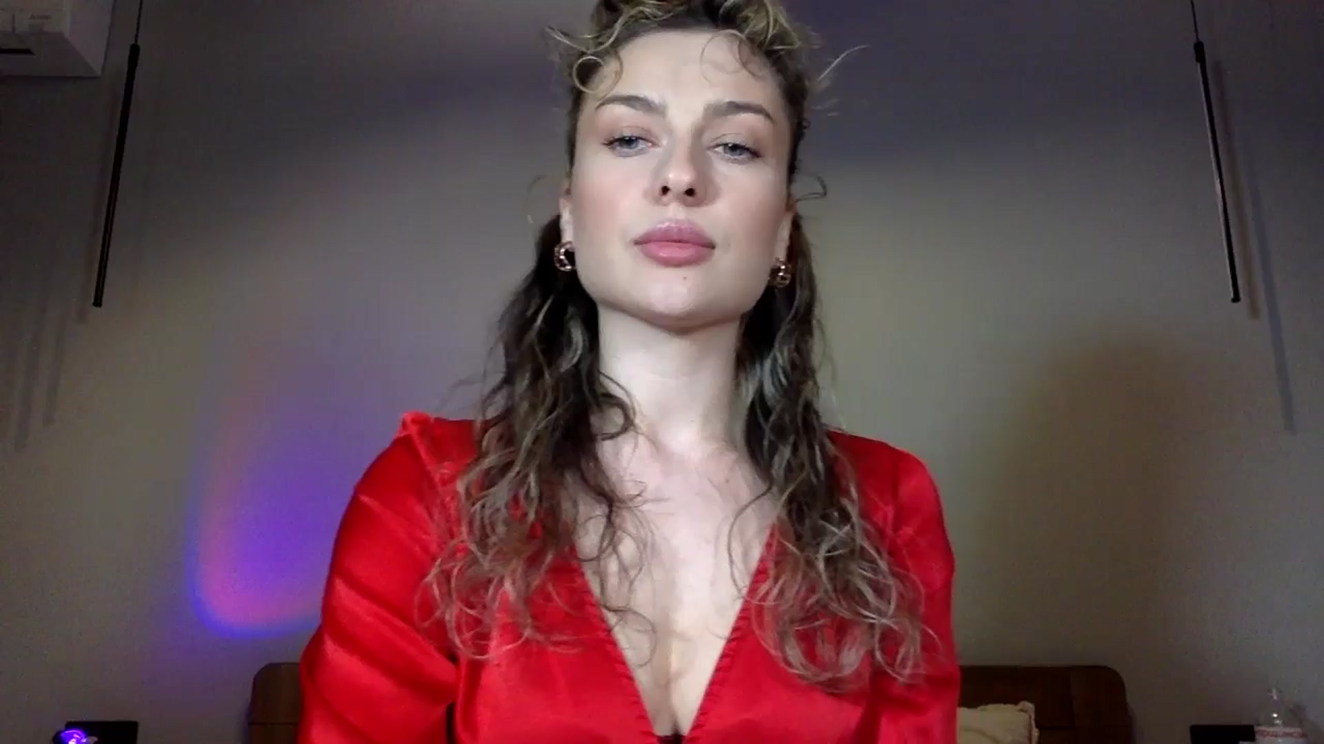 Gallery image thumbnail from SindiMoon's myfreecams stream on, 04/27/2024, 19:54 image 1 of 20