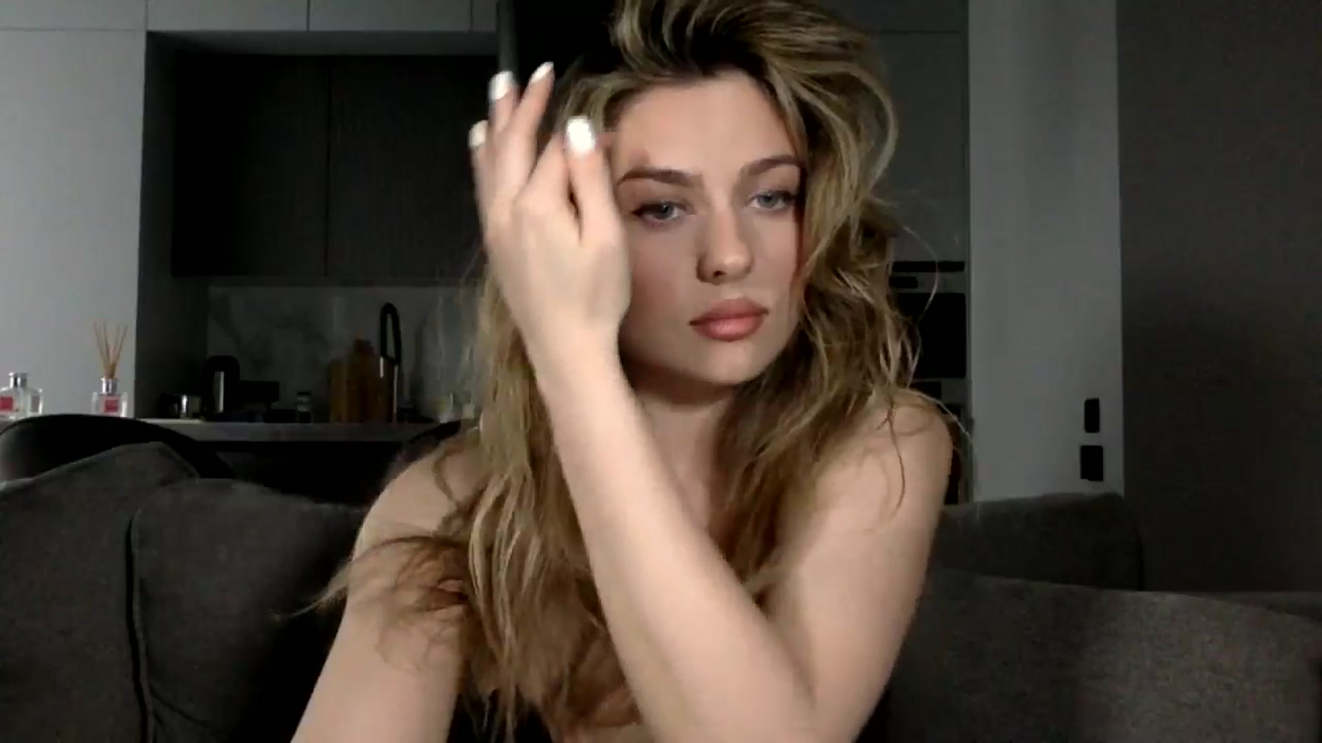 Gallery image thumbnail from SindiMoon's myfreecams stream on, 05/03/2024, 16:54 image 4 of 20