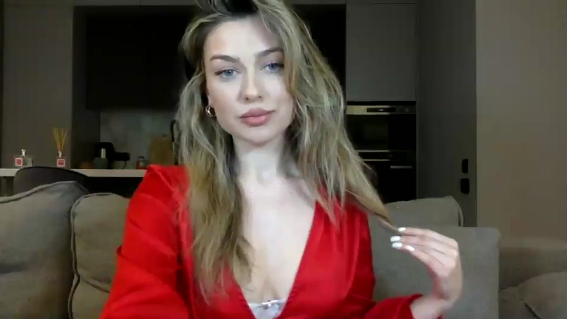 Gallery image thumbnail from SindiMoon's myfreecams stream on, 05/13/2024, 01:15 image 10 of 20