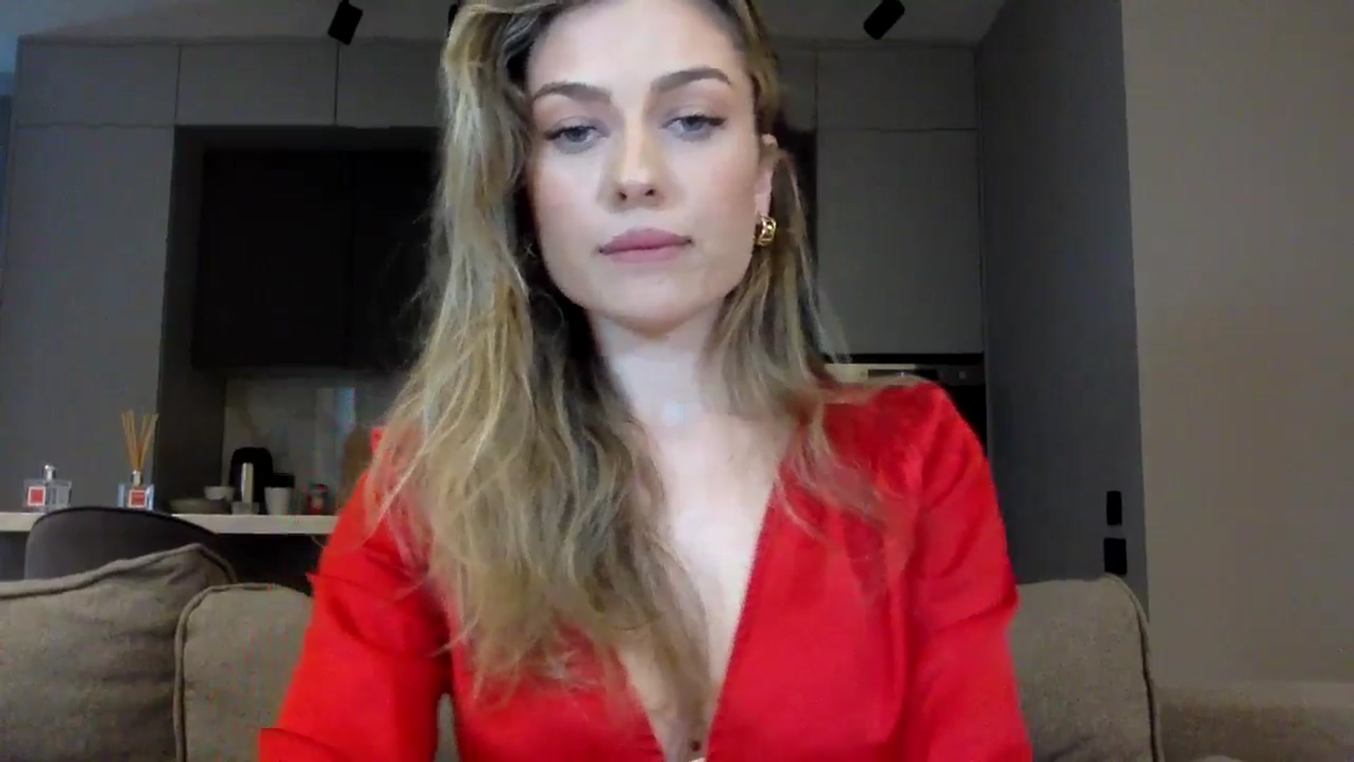 Gallery image thumbnail from SindiMoon's myfreecams stream on, 05/14/2024, 16:21 image 17 of 20