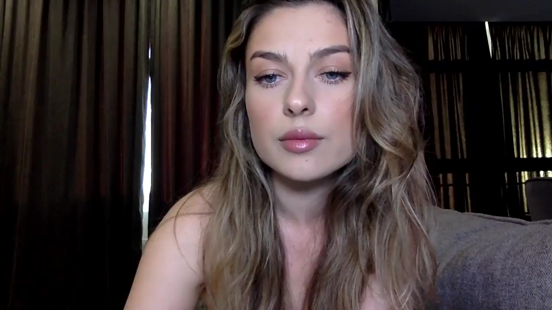 Gallery image thumbnail from SindiMoon's myfreecams stream on, 06/26/2024, 17:24 image 17 of 20