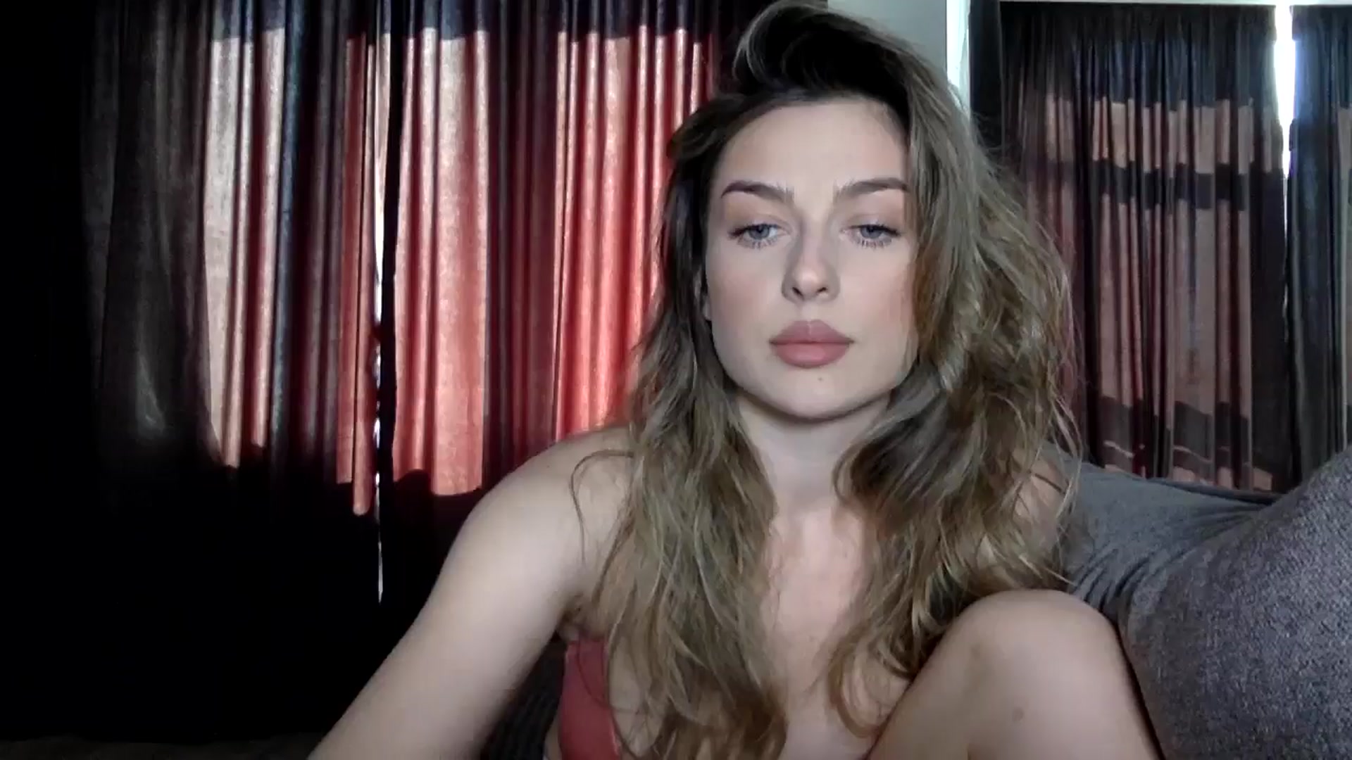 Gallery image thumbnail from SindiMoon's myfreecams stream on, 06/28/2024, 13:40 image 17 of 20